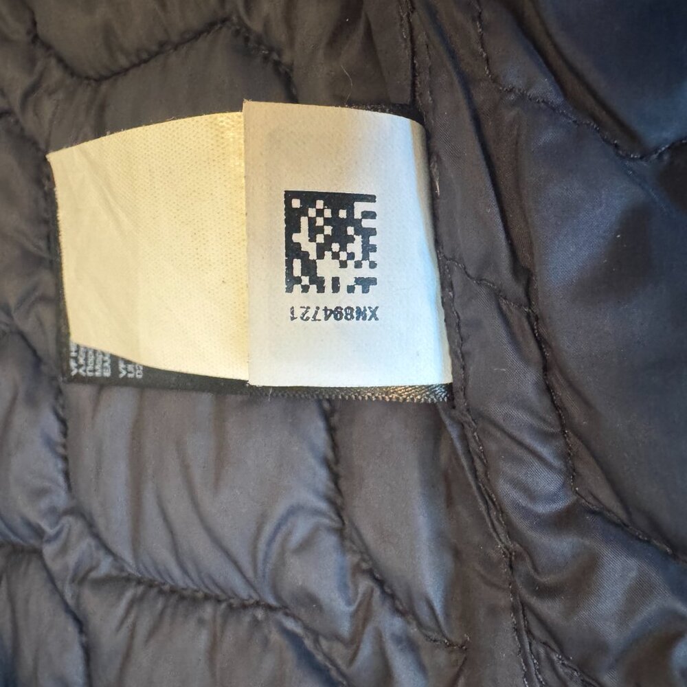 The North Face Eco Thermoball Full Zip Jacket Coat Puffer, Large, Black - Picture 9 of 13